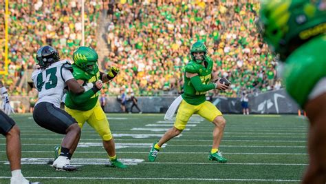 Where Can I Watch Oregon Ducks Football?